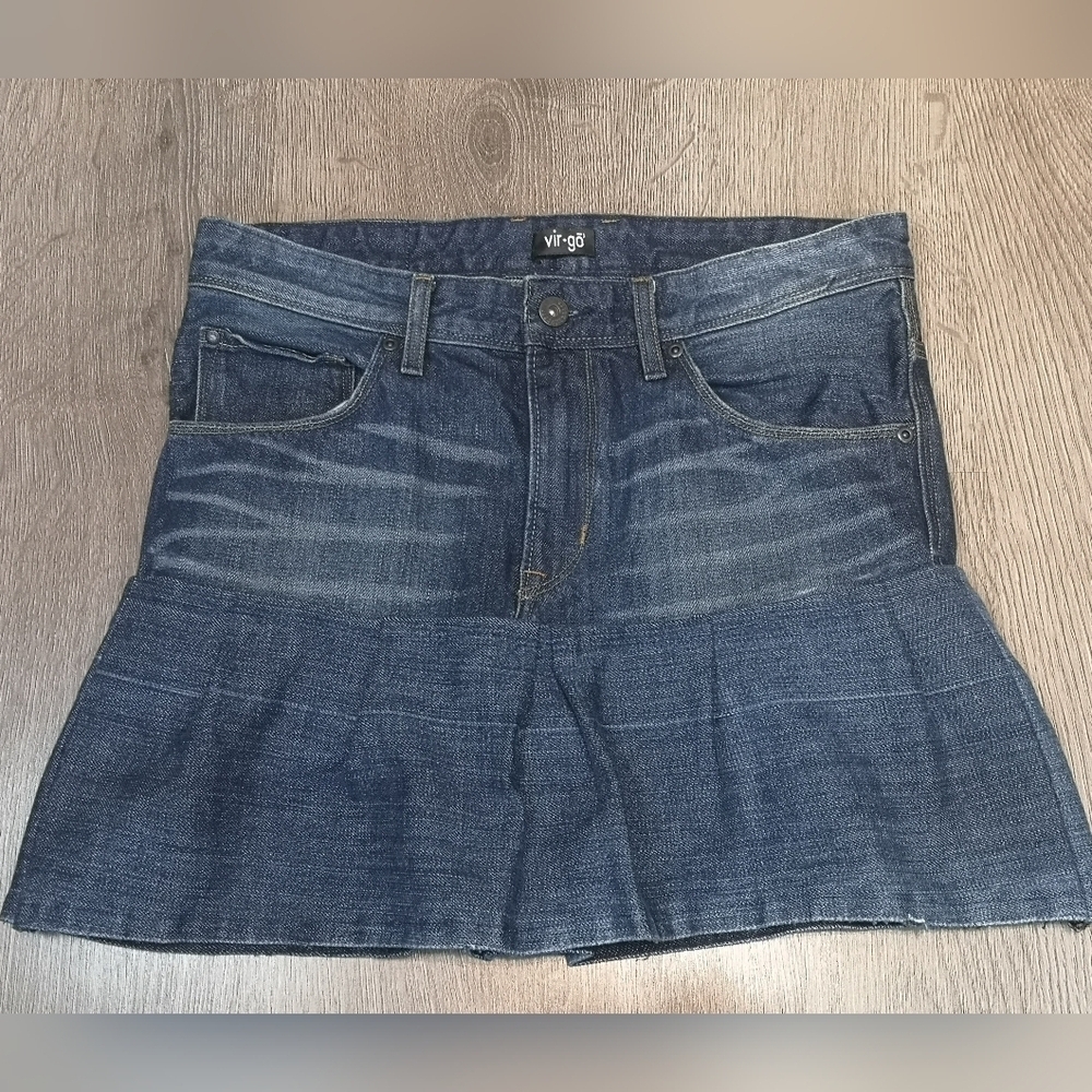 Neo-vintage Vir-go' Washed Stretch Denim Jean Mini Skirt With Ruffled Flounce